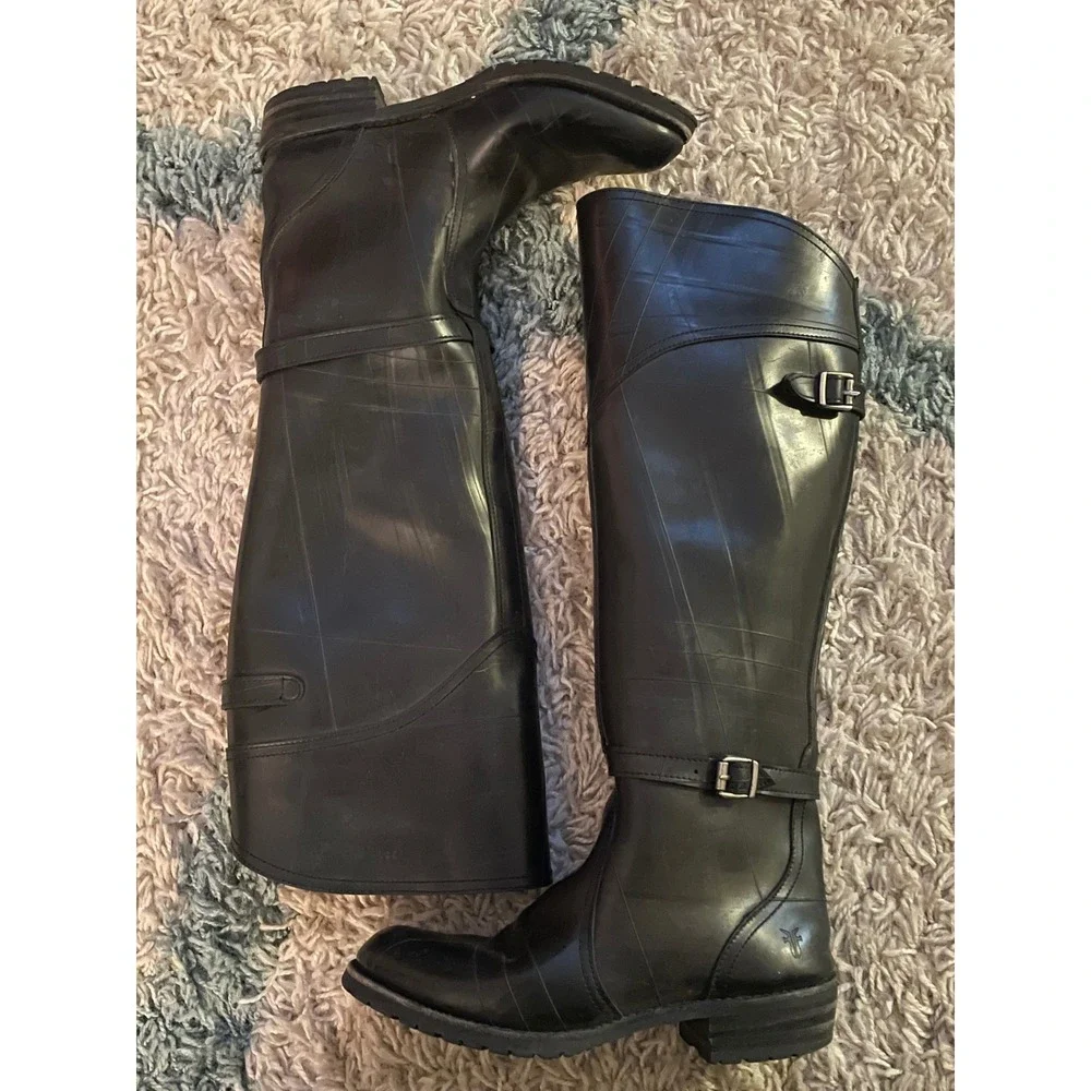Frye Black Rubber Shearling Tall Riding Rain Boots Buckle Lug Sole Womens Size 8